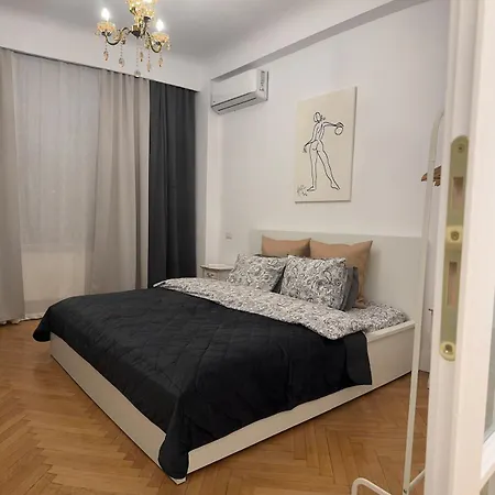 Brand New City Center -115Sq Apartment Bucharest